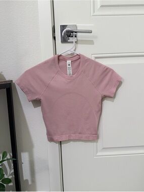 Lululemon Pink Haze Cropped Swiftly Tech Tee